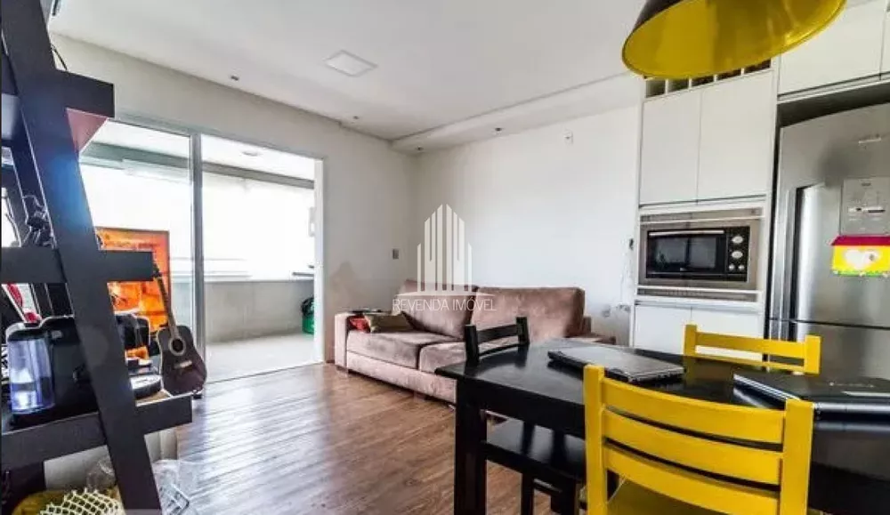 Apartamento à venda com 2 quartos, 67m² - Foto 4