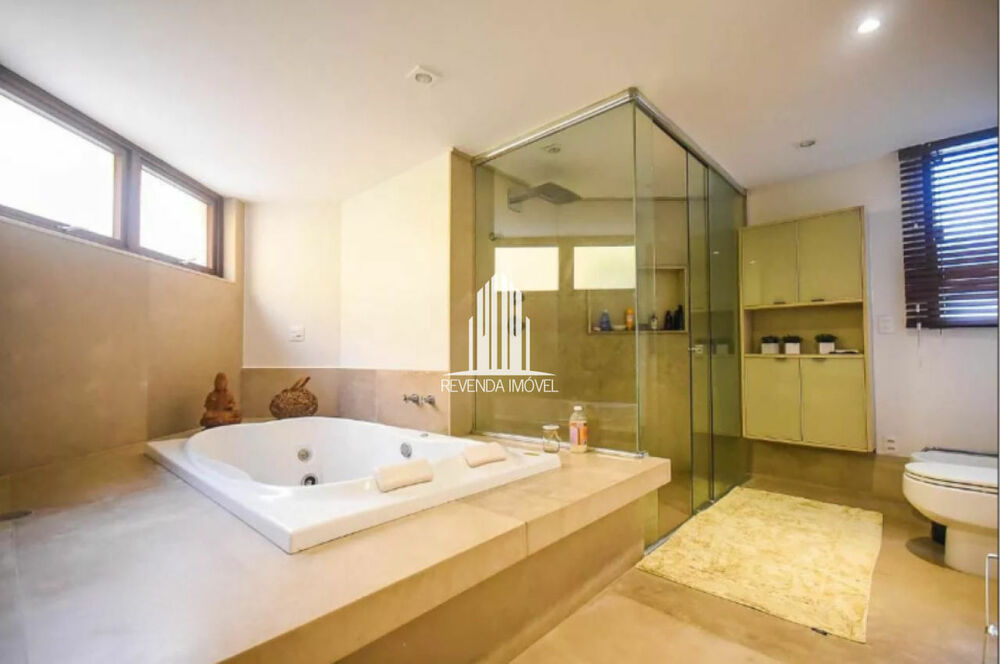 Casa à venda com 4 quartos, 900m² - Foto 11