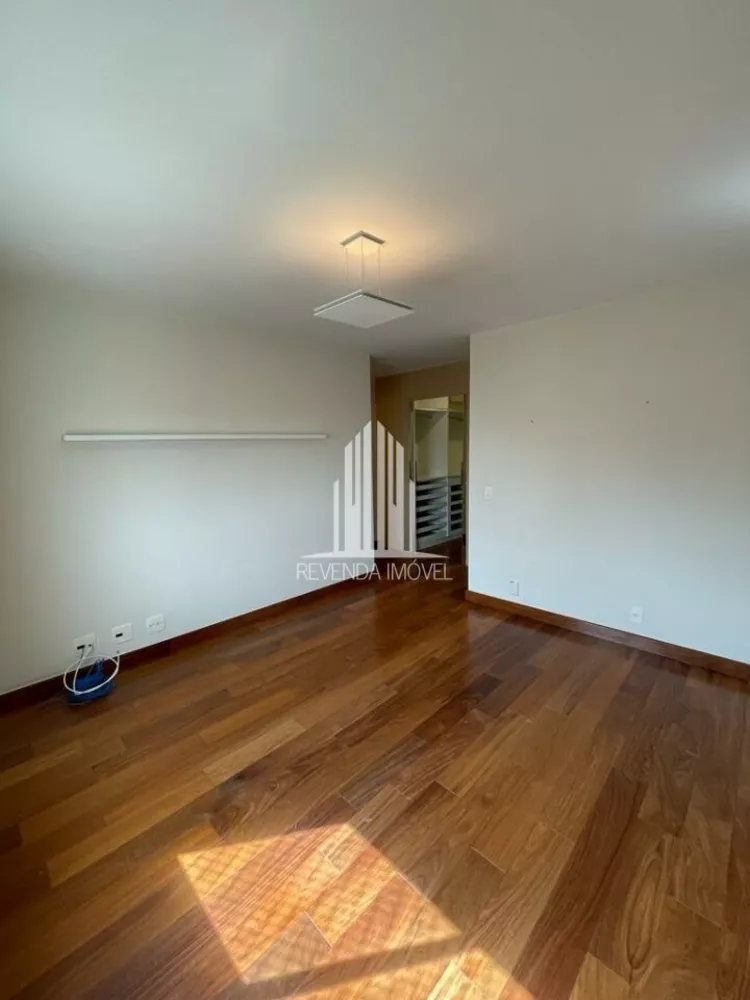 Apartamento à venda com 4 quartos, 198m² - Foto 7