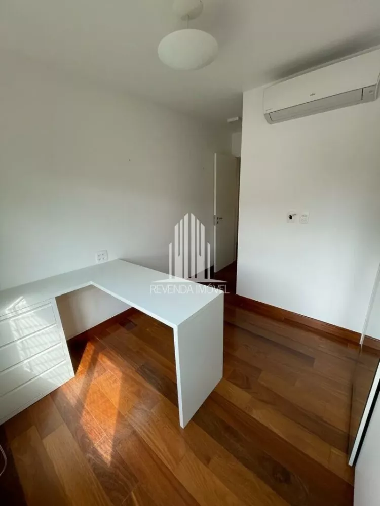 Apartamento à venda com 4 quartos, 198m² - Foto 4