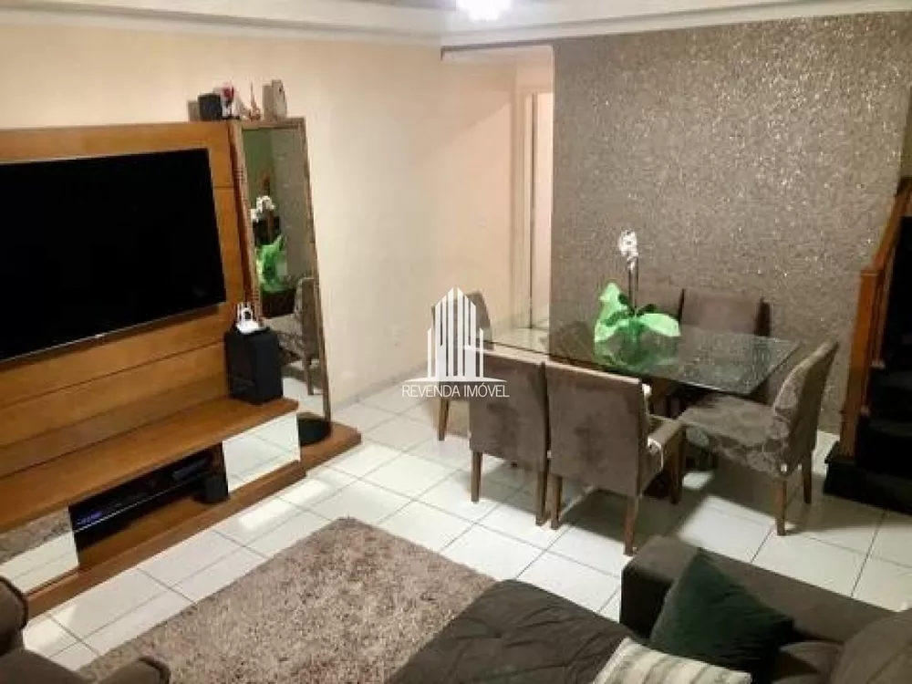 Casa de Vila à venda com 3 quartos, 120m² - Foto 2