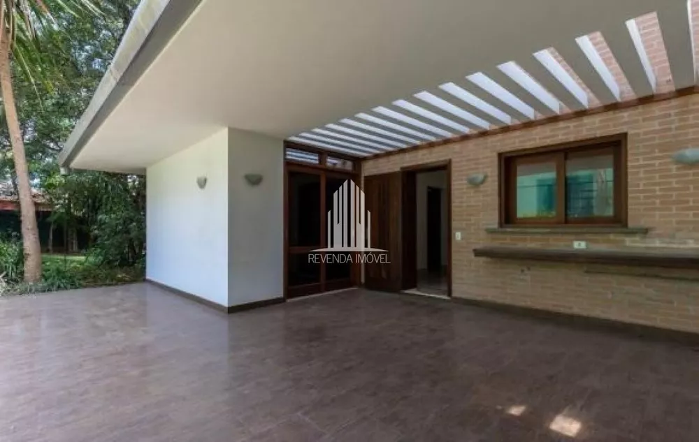Casa de Condomínio à venda com 5 quartos, 700m² - Foto 1