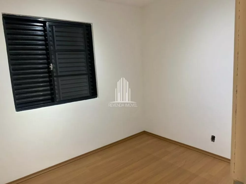 Apartamento à venda com 2 quartos, 48m² - Foto 2