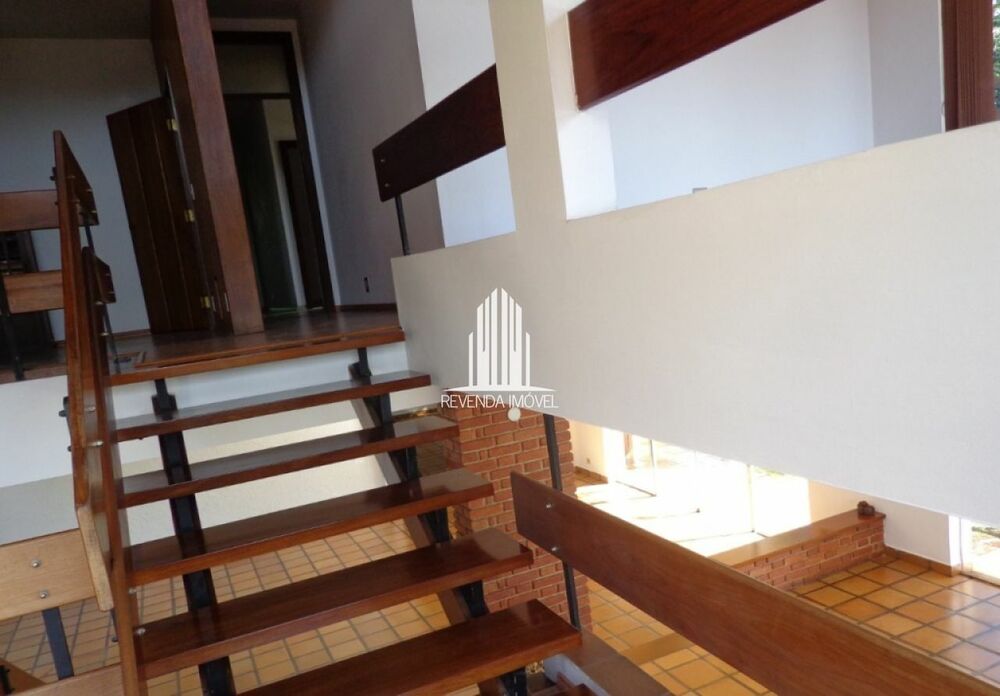 Casa de Vila à venda com 3 quartos, 1200m² - Foto 4