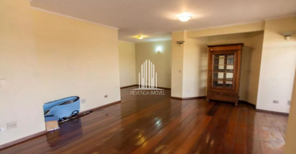 Apartamento à venda com 4 quartos, 216m² - Foto 2