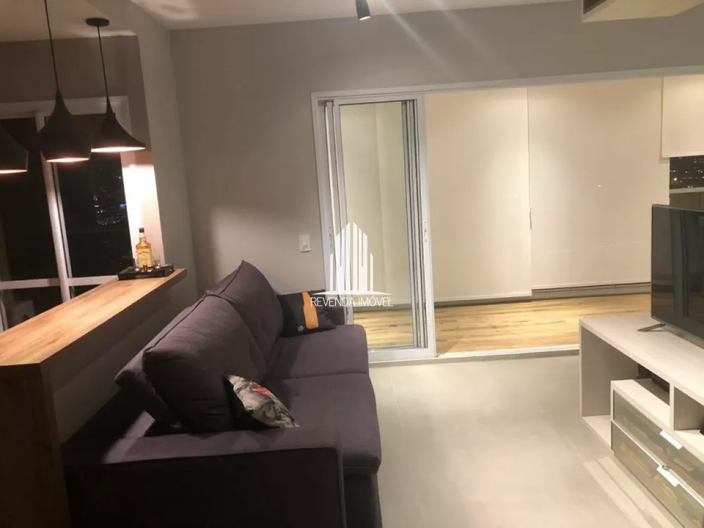 Apartamento à venda com 1 quarto, 55m² - Foto 2