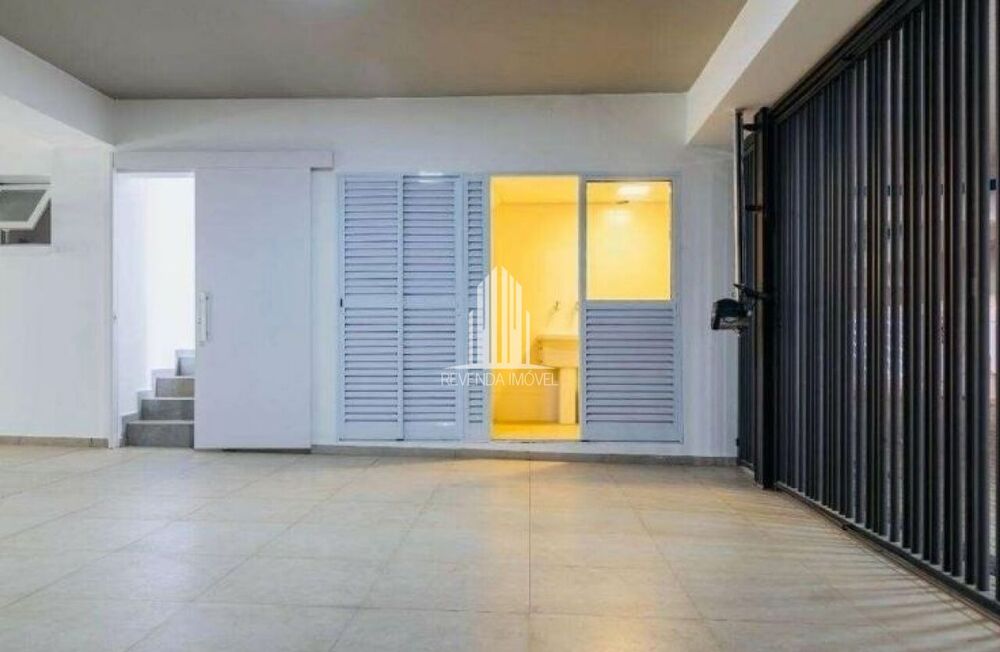 Casa de Condomínio à venda com 4 quartos, 425m² - Foto 2
