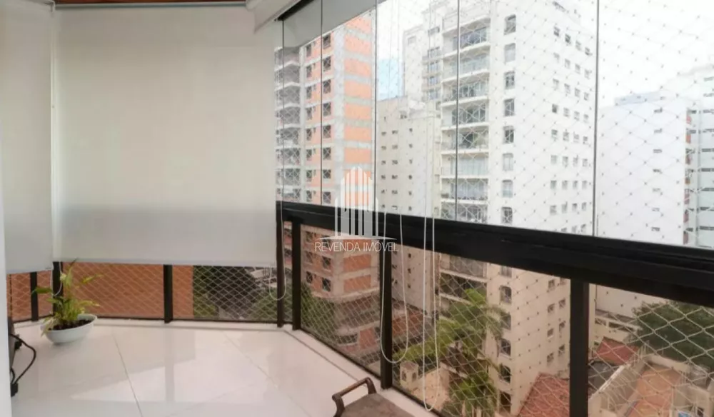 Apartamento à venda com 3 quartos, 196m² - Foto 4