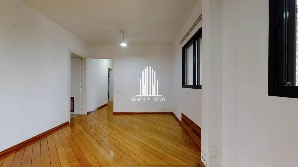 Apartamento à venda com 3 quartos, 158m² - Foto 1