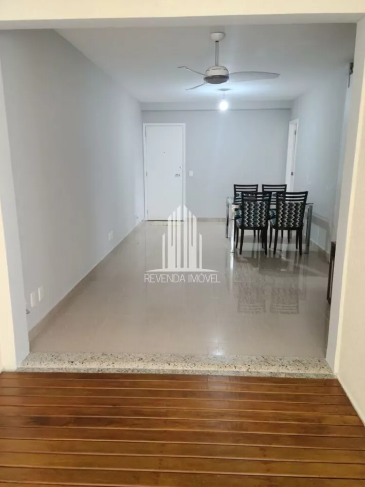 Apartamento à venda com 2 quartos, 66m² - Foto 3