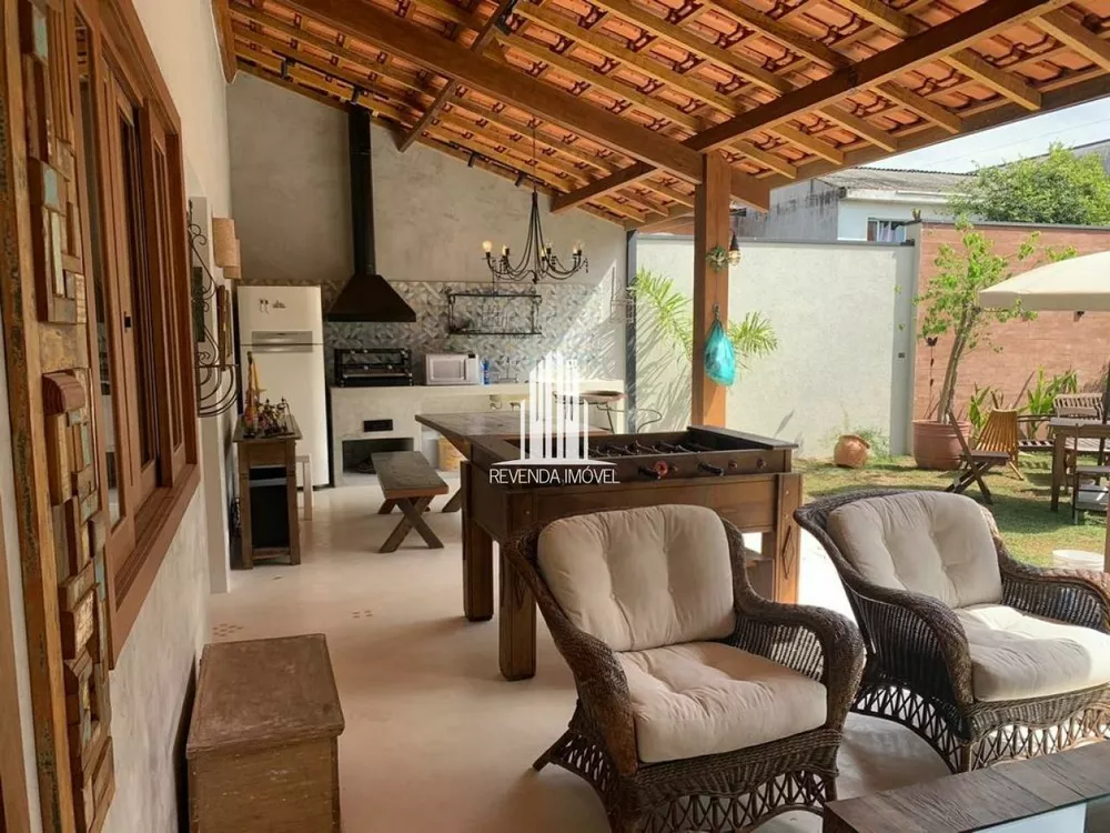 Casa à venda com 3 quartos, 260m² - Foto 4