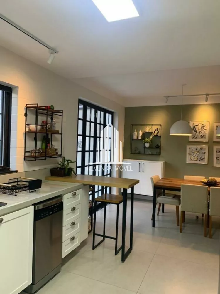 Casa à venda com 3 quartos, 260m² - Foto 3