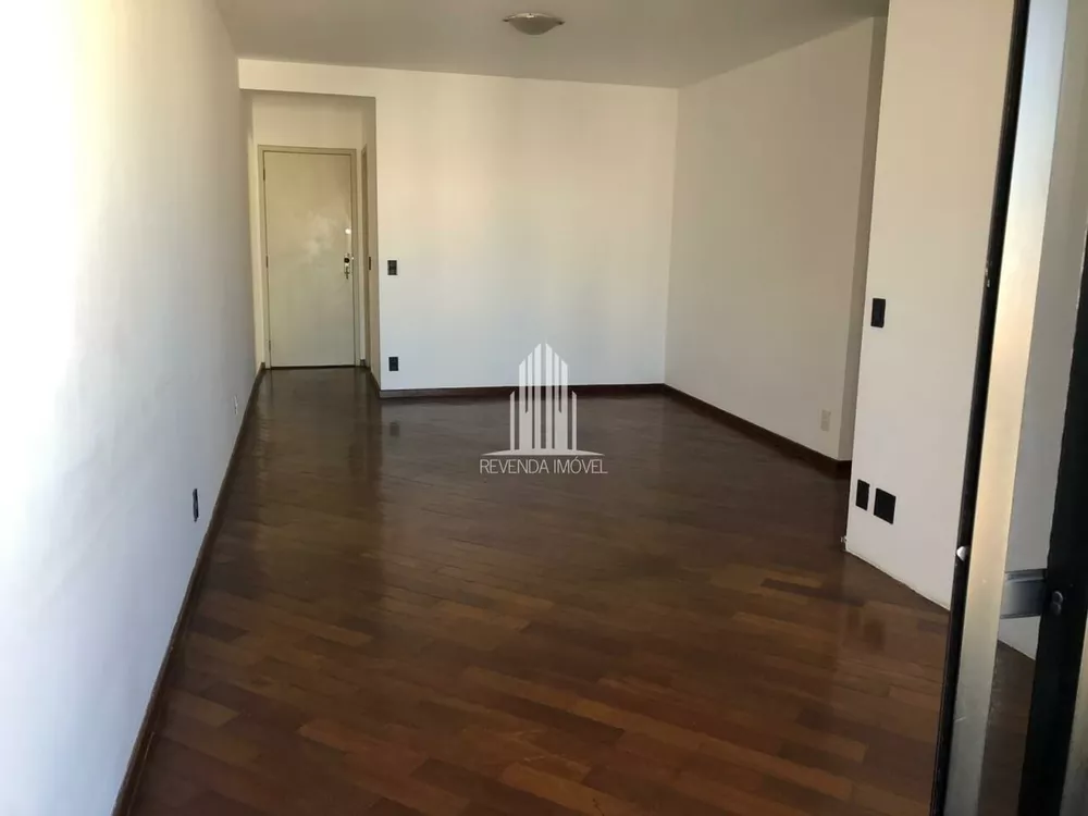 Apartamento à venda com 2 quartos, 72m² - Foto 4