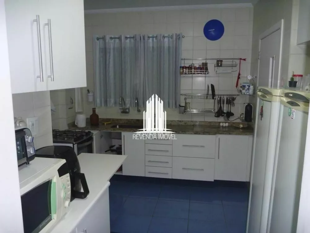 Apartamento à venda com 2 quartos, 77m² - Foto 4