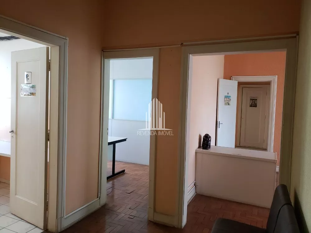 Apartamento à venda com 2 quartos, 80m² - Foto 2