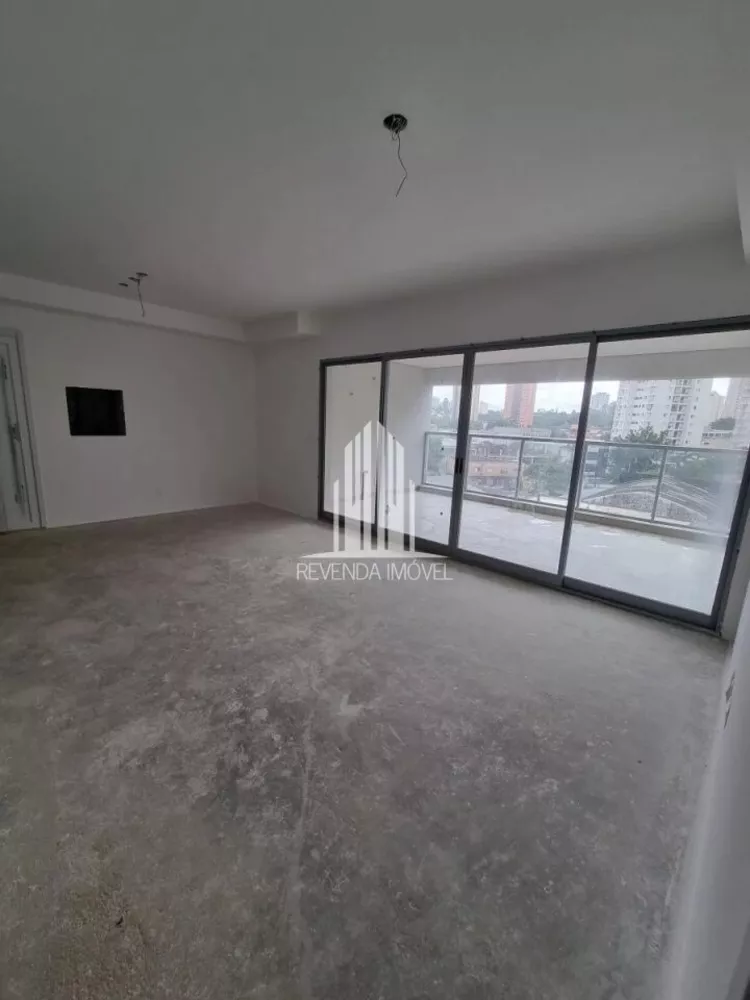 Apartamento à venda com 3 quartos, 122m² - Foto 1