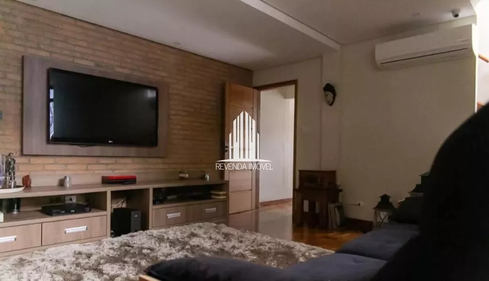 Casa à venda com 3 quartos, 200m² - Foto 4