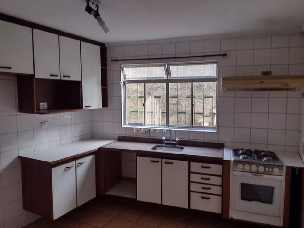 Casa de Vila à venda com 3 quartos, 600m² - Foto 2