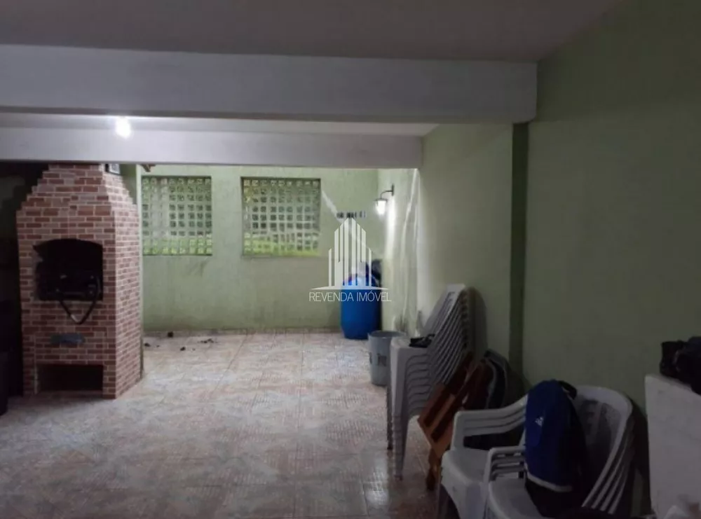 Casa à venda com 4 quartos, 300m² - Foto 2