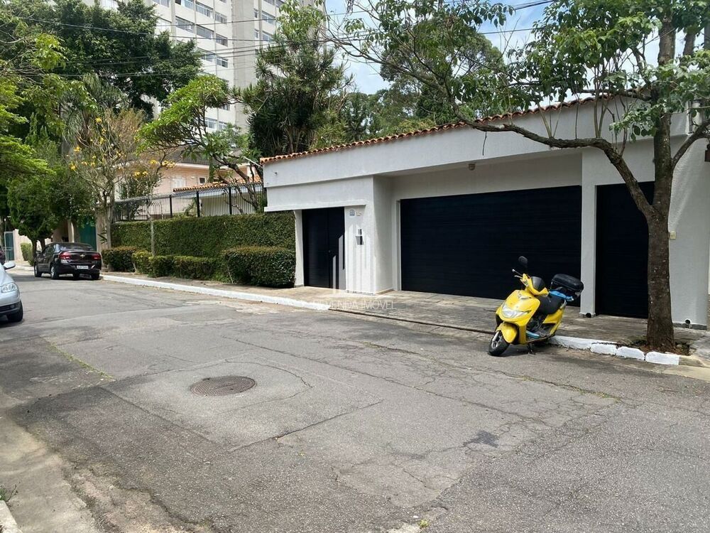Casa à venda com 4 quartos, 450m² - Foto 8