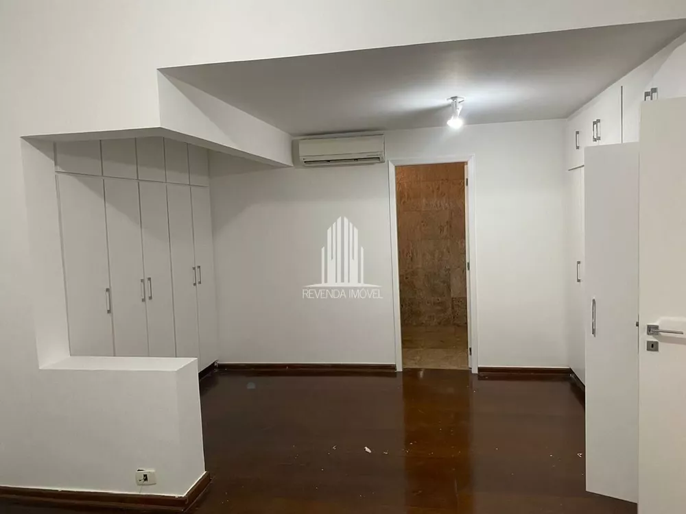 Casa à venda com 4 quartos, 450m² - Foto 4