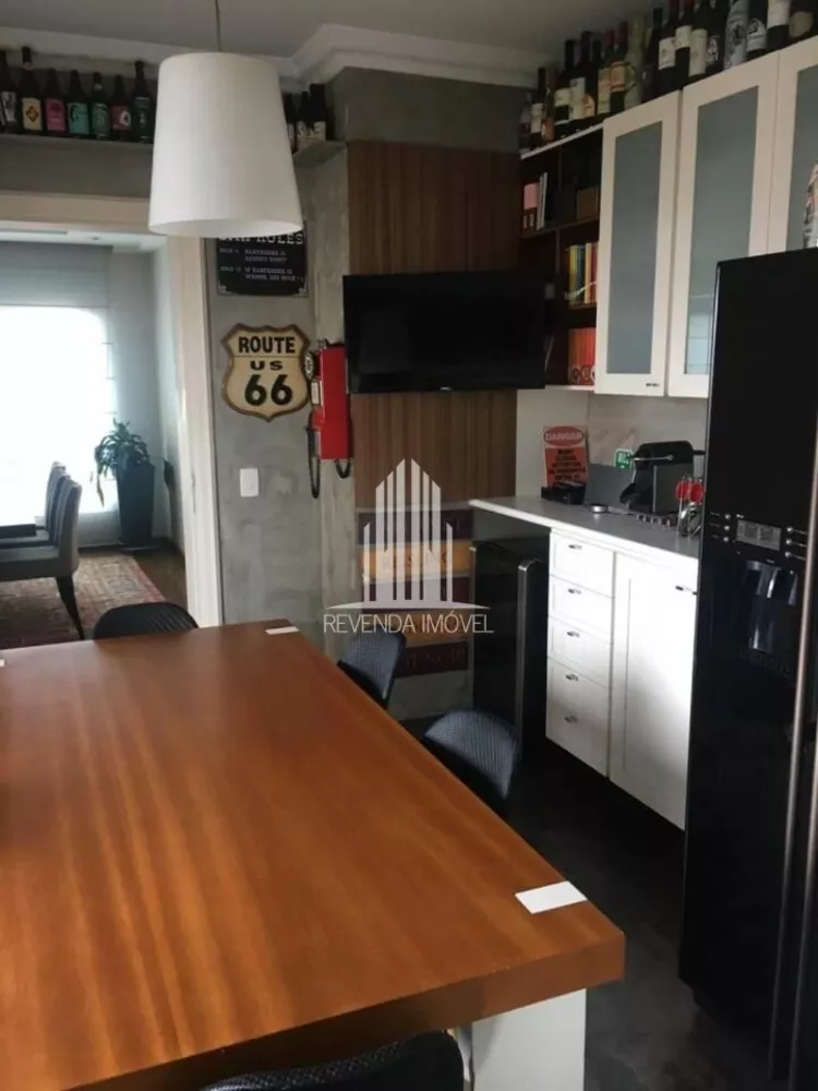 Apartamento à venda com 4 quartos, 285m² - Foto 2