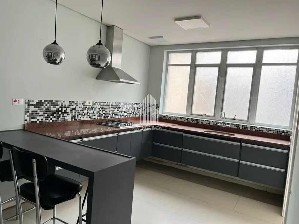 Apartamento à venda com 3 quartos, 251m² - Foto 4