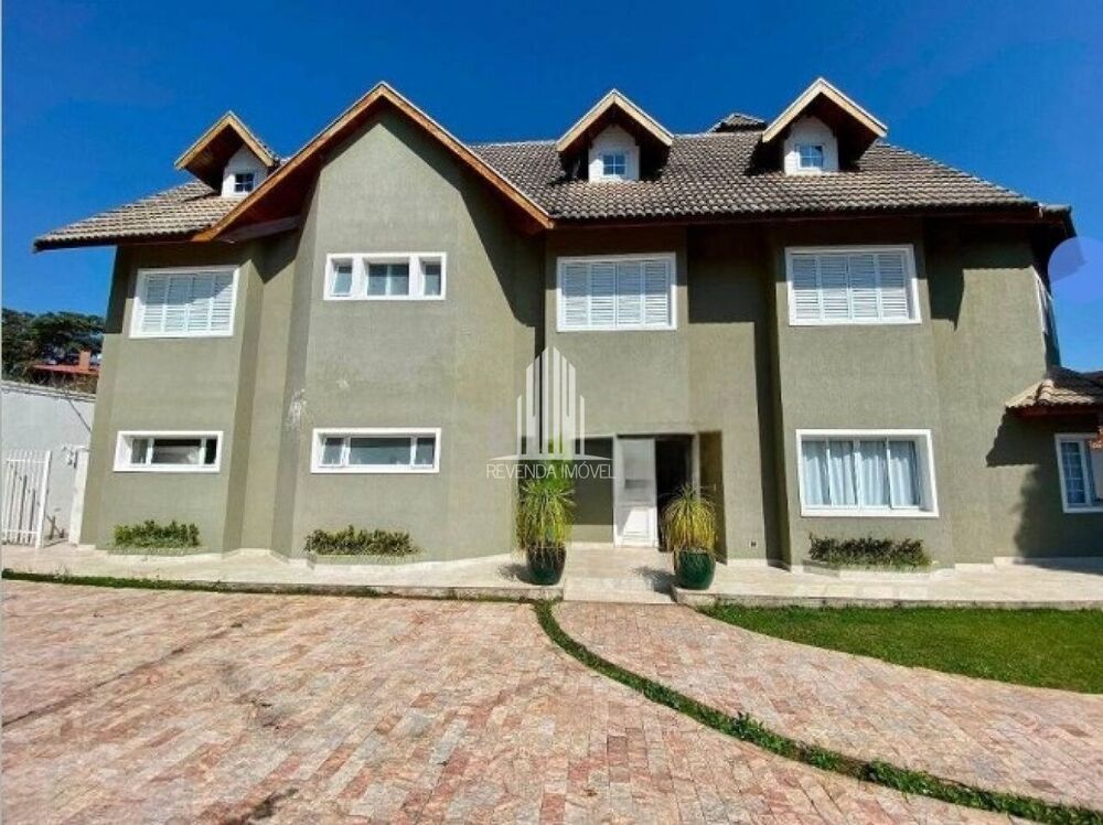 Casa de Vila à venda com 7 quartos, 830m² - Foto 2