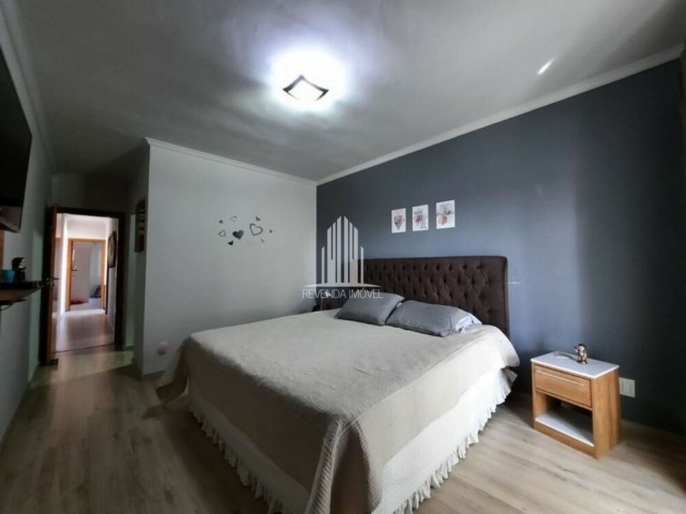 Casa à venda com 3 quartos, 210m² - Foto 3