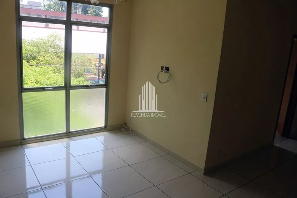 Apartamento à venda com 2 quartos, 55m² - Foto 2