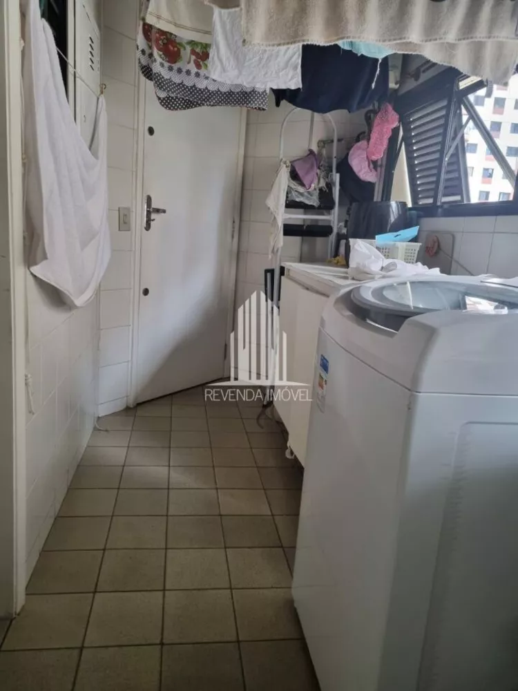 Apartamento à venda com 3 quartos, 123m² - Foto 19