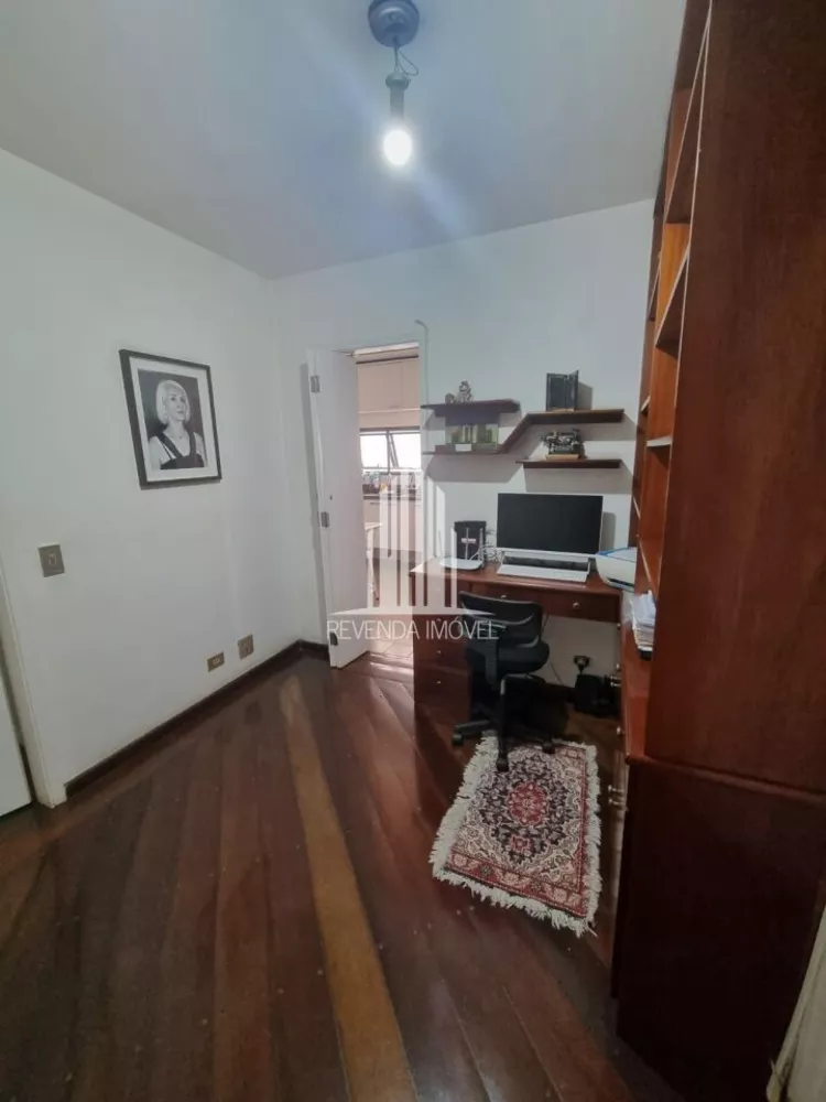 Apartamento à venda com 3 quartos, 123m² - Foto 14