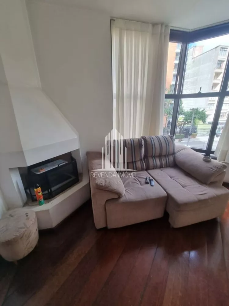 Apartamento à venda com 3 quartos, 123m² - Foto 6