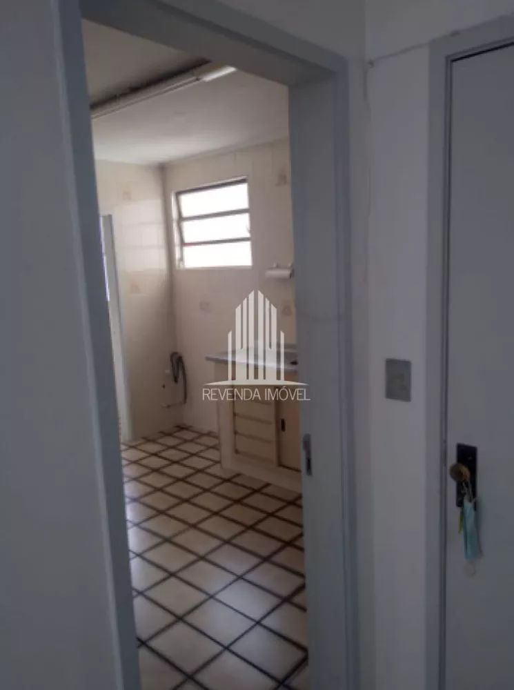 Apartamento à venda com 2 quartos, 76m² - Foto 4