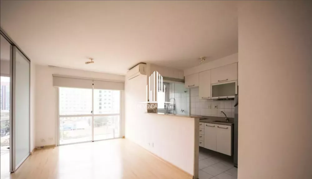 Apartamento à venda com 1 quarto, 46m² - Foto 1