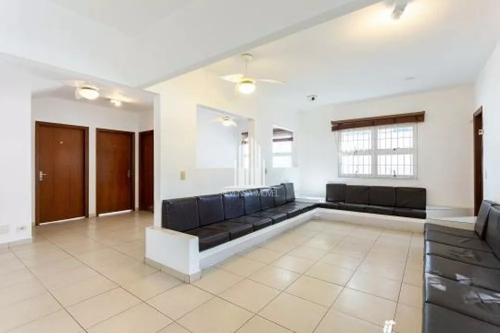 Casa Comercial à venda com 6 quartos, 400m² - Foto 3