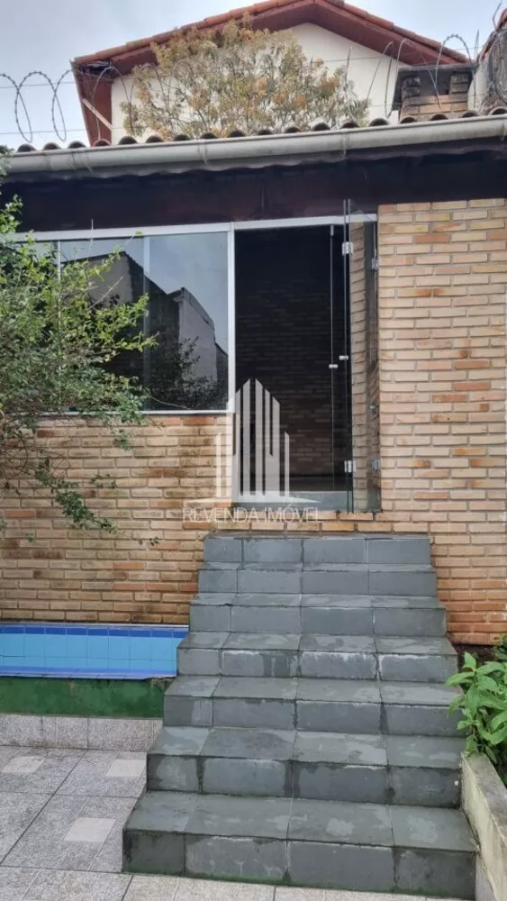 Casa à venda com 3 quartos, 160m² - Foto 1