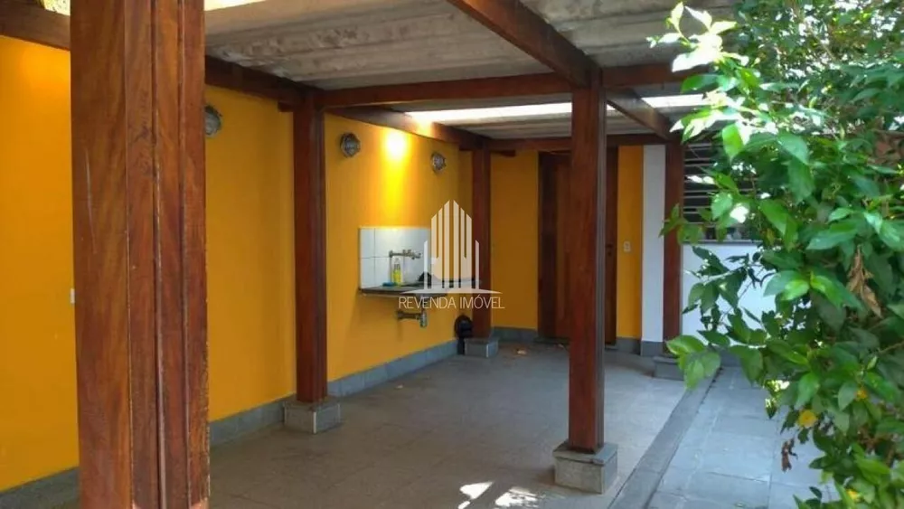 Casa à venda com 3 quartos, 150m² - Foto 2