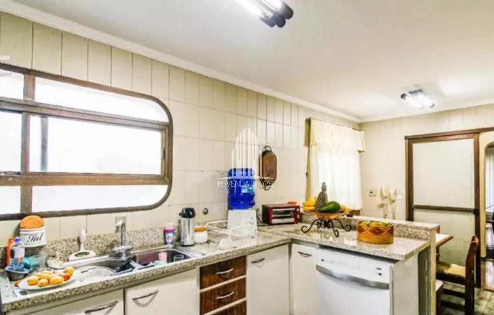 Apartamento à venda com 4 quartos, 218m² - Foto 4