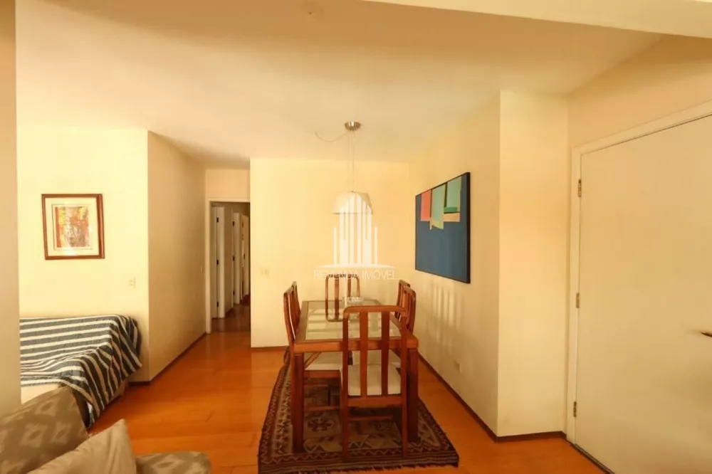 Apartamento à venda com 3 quartos, 110m² - Foto 1