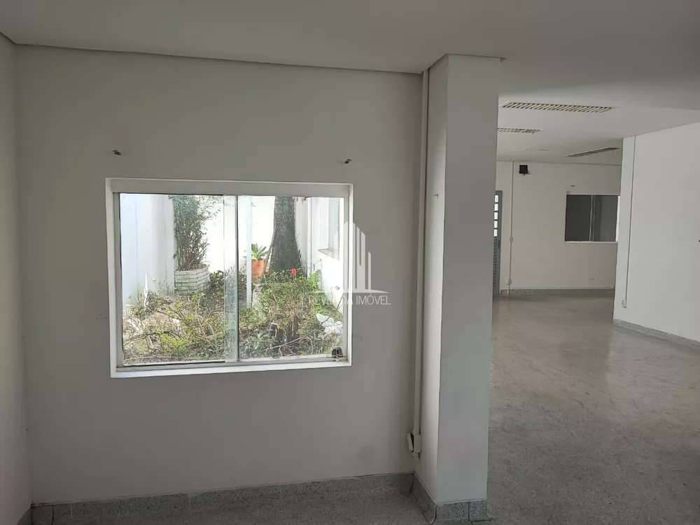 Casa Comercial à venda com 1 quarto, 320m² - Foto 1