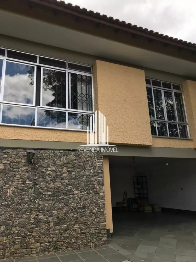 Casa de Vila à venda com 4 quartos, 573m² - Foto 4