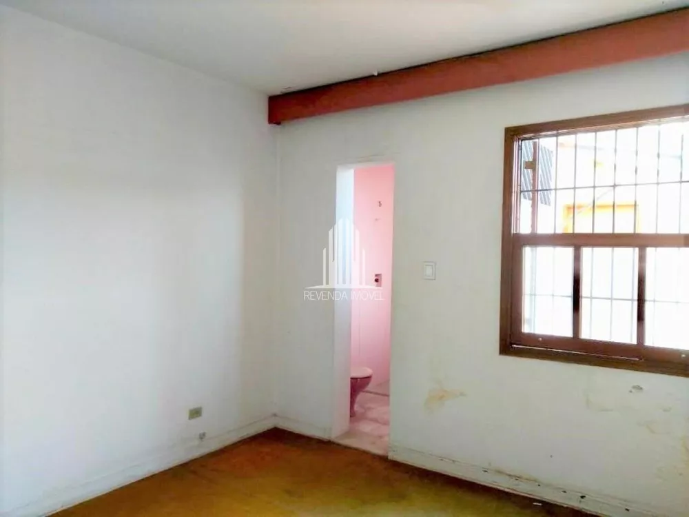 Casa à venda com 3 quartos, 271m² - Foto 1