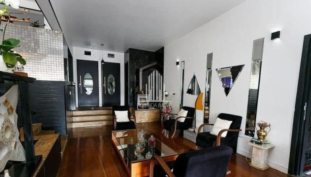 Casa à venda com 5 quartos, 345m² - Foto 1