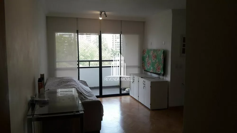 Apartamento à venda com 2 quartos, 68m² - Foto 3