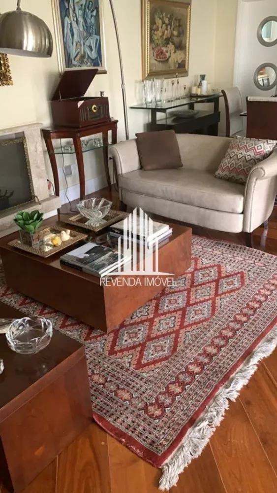 Apartamento à venda com 4 quartos, 263m² - Foto 3