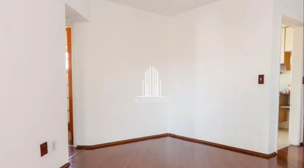 Apartamento à venda com 3 quartos, 70m² - Foto 1