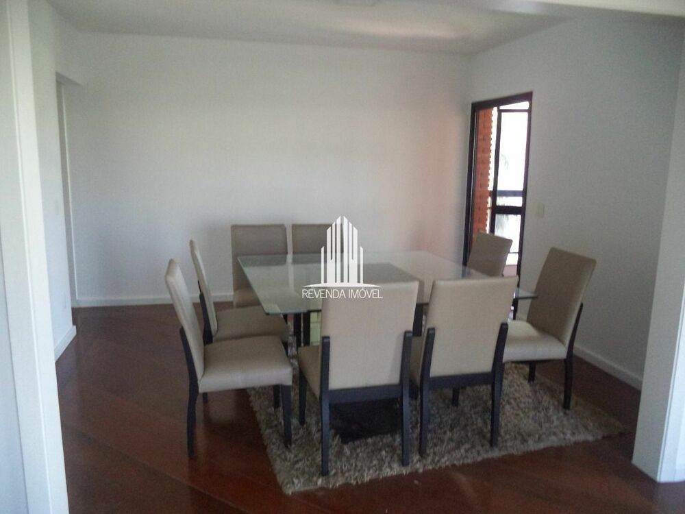 Apartamento à venda com 3 quartos, 246m² - Foto 8