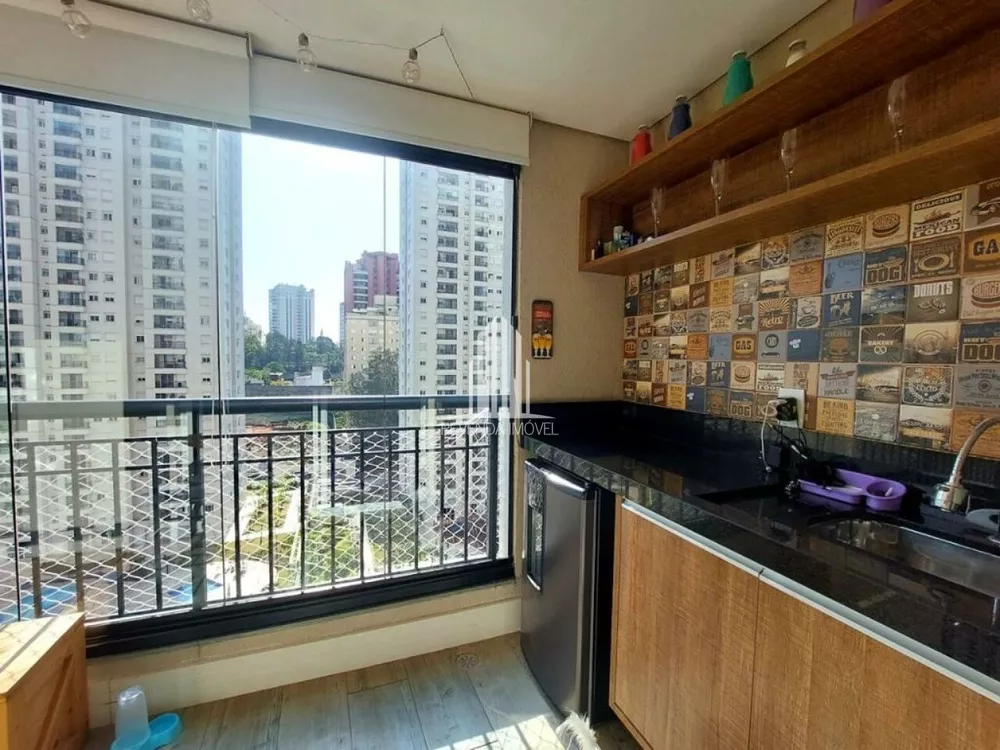 Apartamento à venda com 2 quartos, 70m² - Foto 3