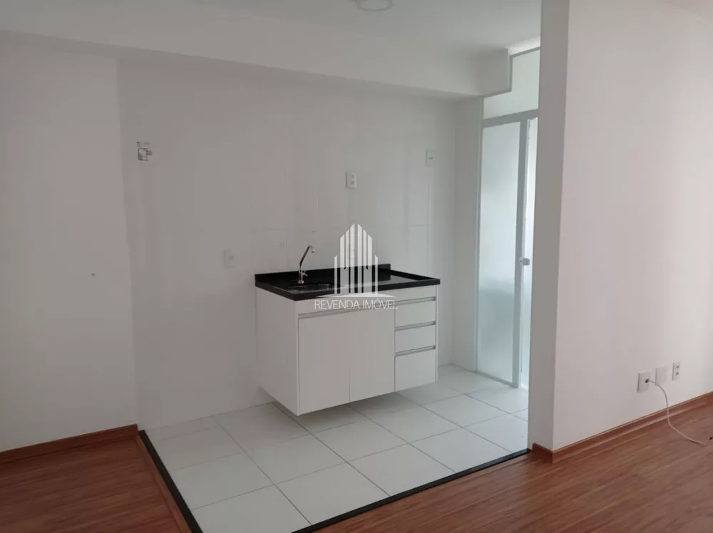 Apartamento à venda com 2 quartos, 68m² - Foto 2